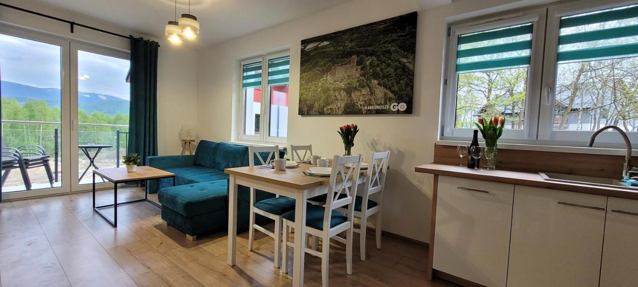Kolorowe Cieplice - Apartamenty Z Widokiem Na Karkonosze Jelenia Gora Bagian luar foto