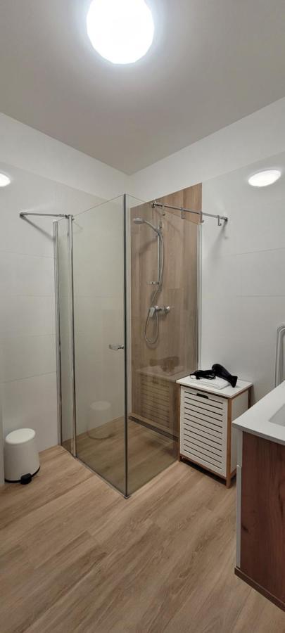 Kolorowe Cieplice - Apartamenty Z Widokiem Na Karkonosze Jelenia Gora Bagian luar foto