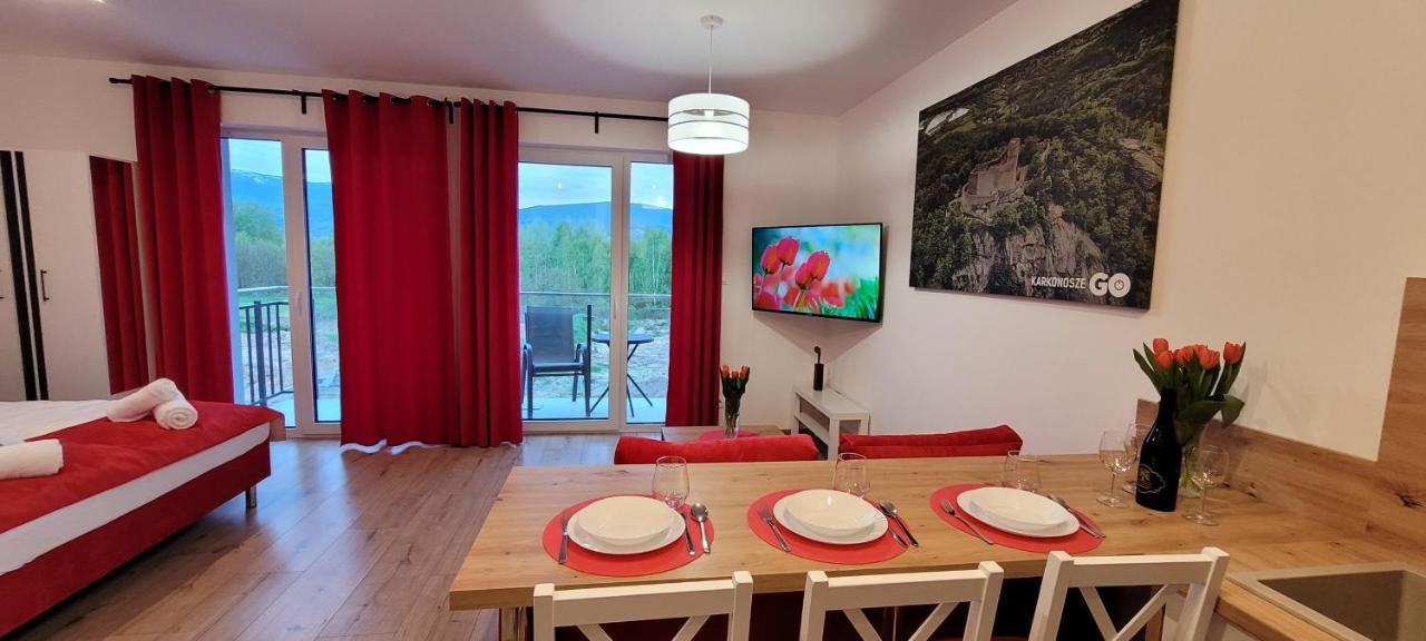 Kolorowe Cieplice - Apartamenty Z Widokiem Na Karkonosze Jelenia Gora Bagian luar foto
