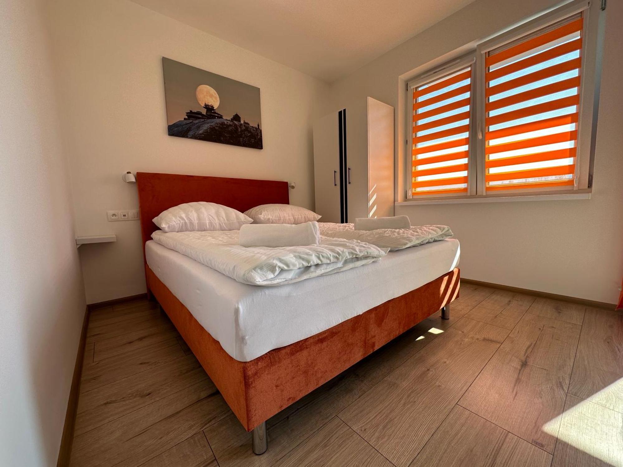 Kolorowe Cieplice - Apartamenty Z Widokiem Na Karkonosze Jelenia Gora Bagian luar foto